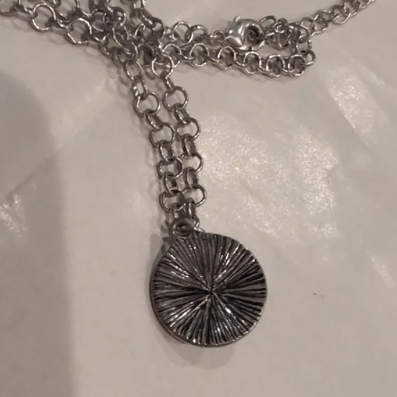 Modernist Necklace - Picture 6 of 6